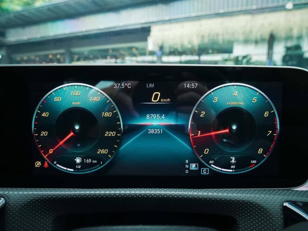 2019 Mercedes-Benz A200 AMG Dynamic l