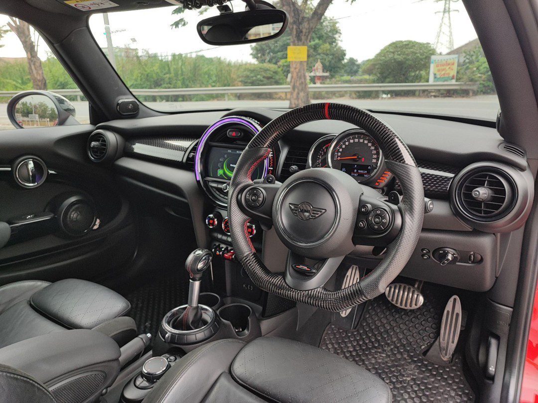2017 Mini Cooper S F56 JCW Look