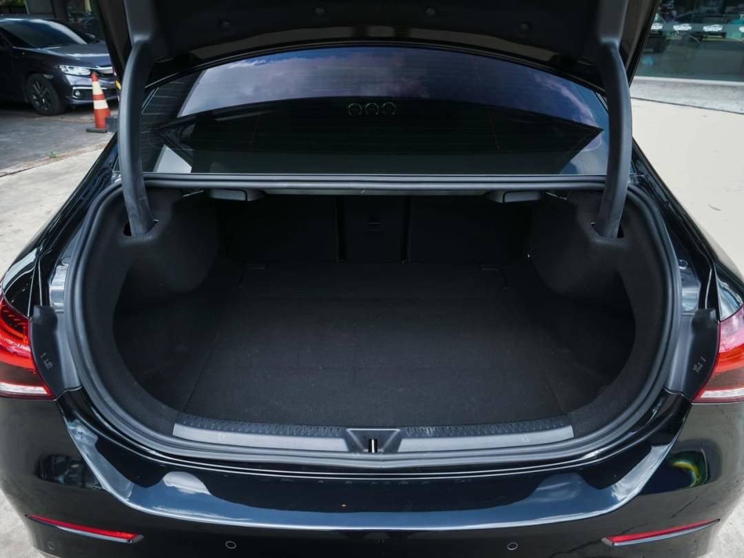 2019 Mercedes-Benz A200 AMG Dynamic l