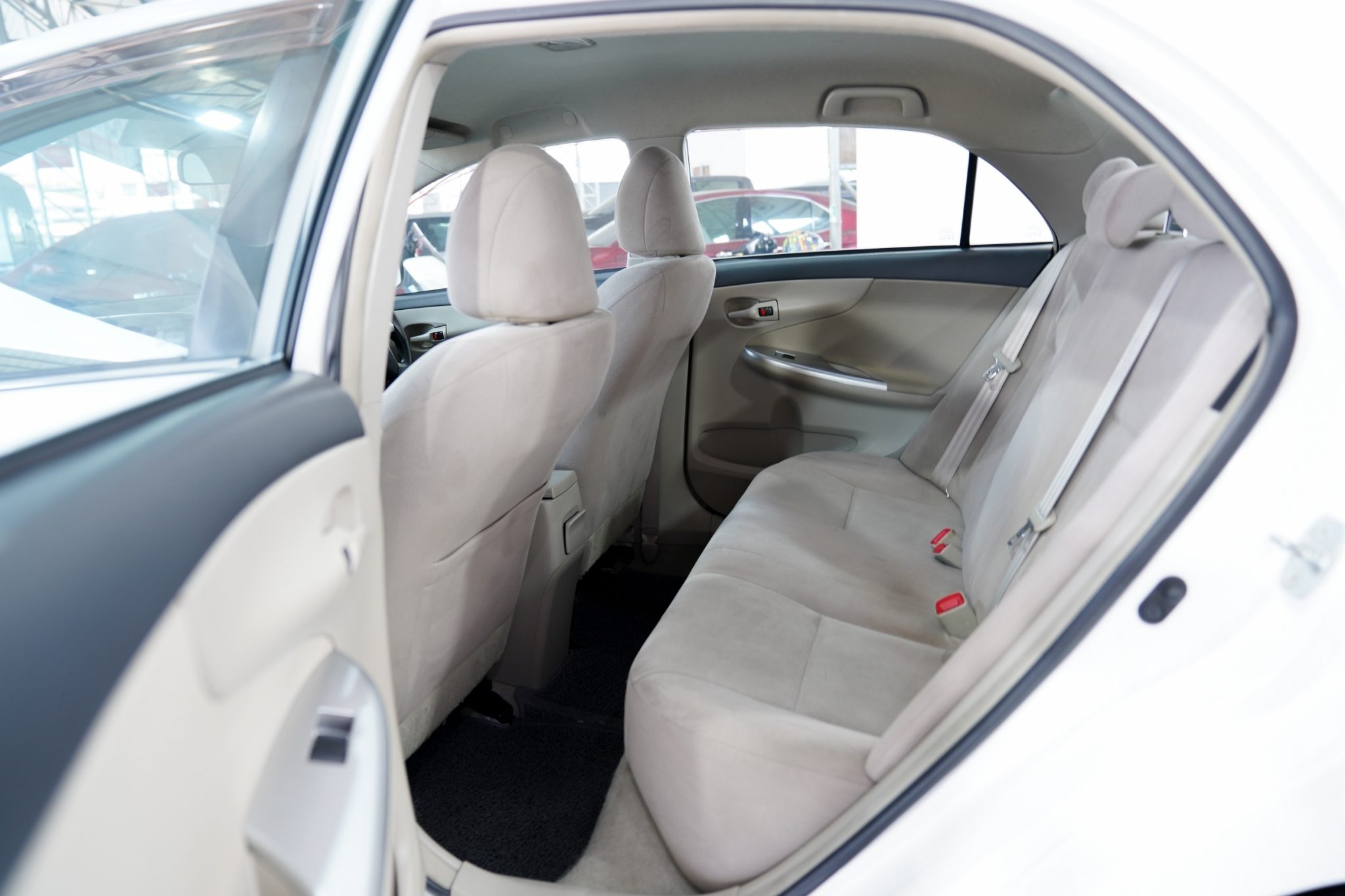 2013 TOYOTA COROLLA ALTIS 1.8 E AT