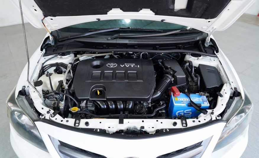 2013 TOYOTA COROLLA ALTIS 1.8 E AT