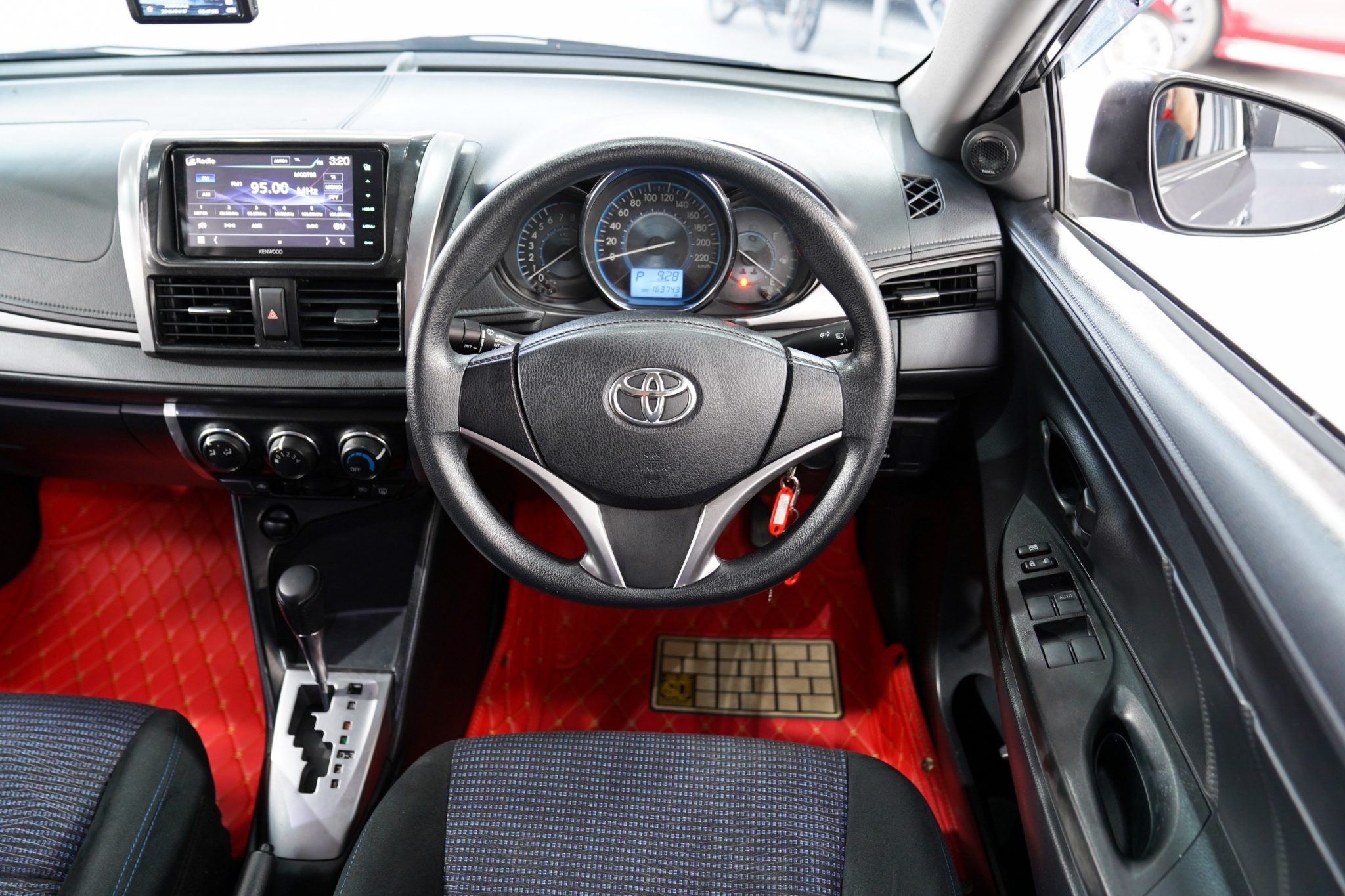 2014 TOYOTA VIOS 1.5 E AT