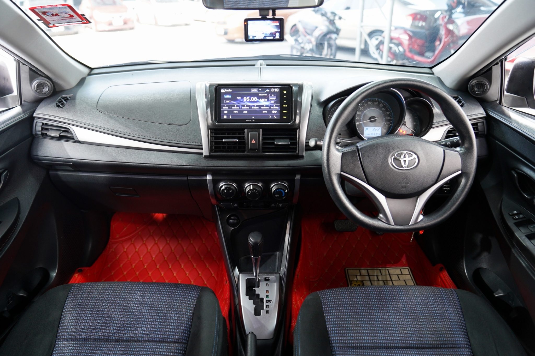 2014 TOYOTA VIOS 1.5 E AT