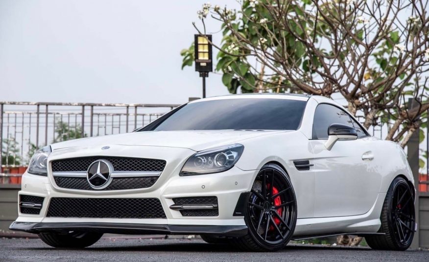 2012 Mercedes-Benz SLK200 AMG