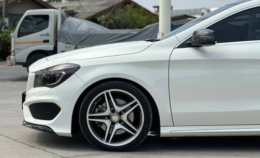 2015 Mercedes Benz CLA250 AMG