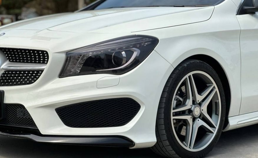 2015 Mercedes Benz CLA250 AMG