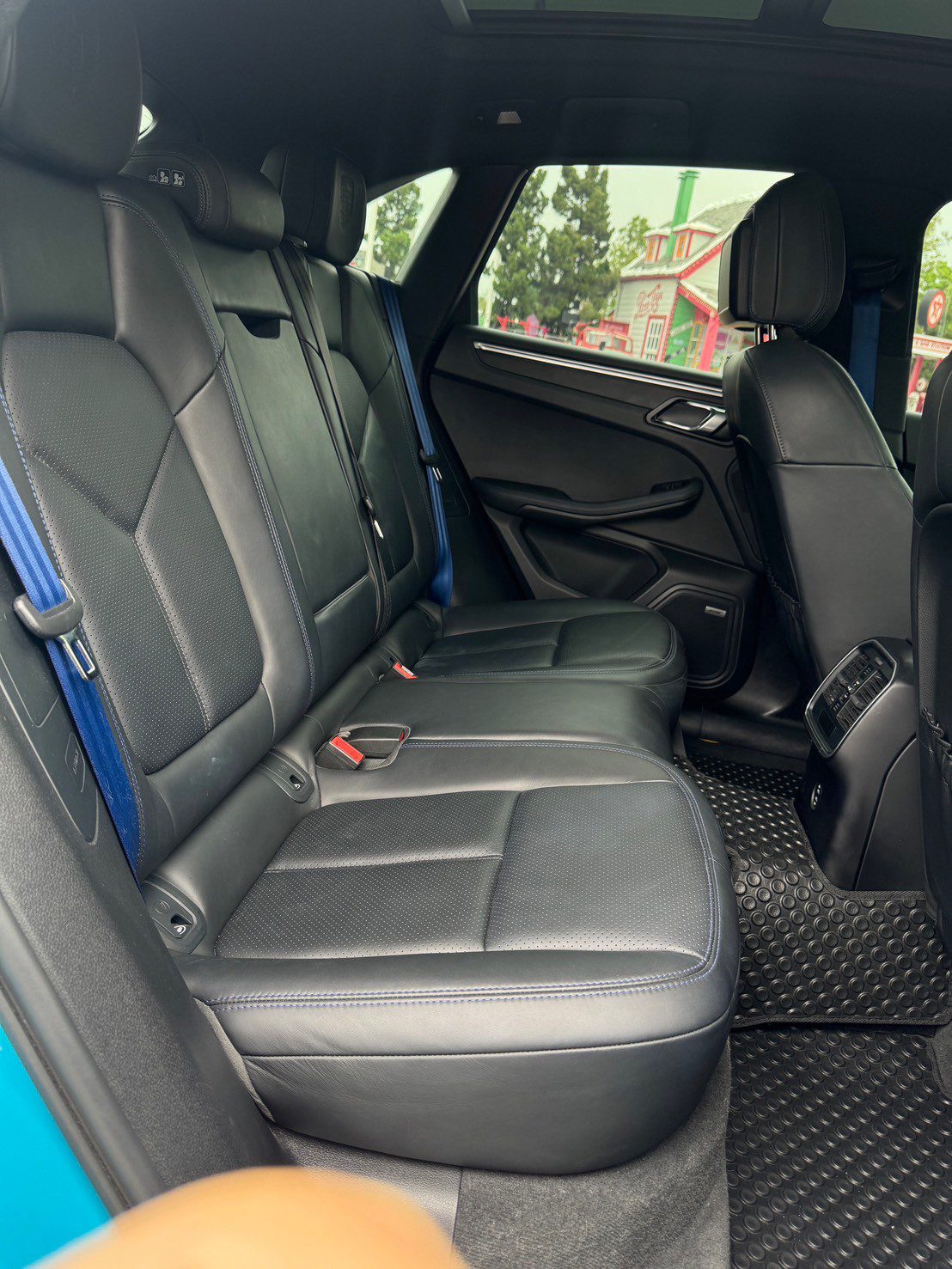 2022 Porsche Macan