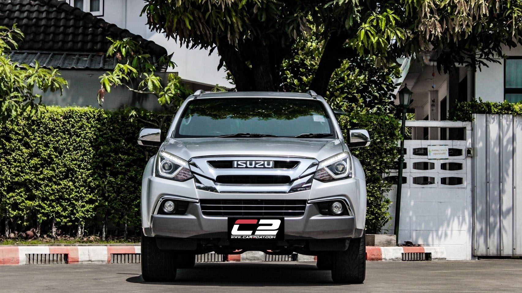 2019 ISUZU MU-X 3.0 (DVD Navi)