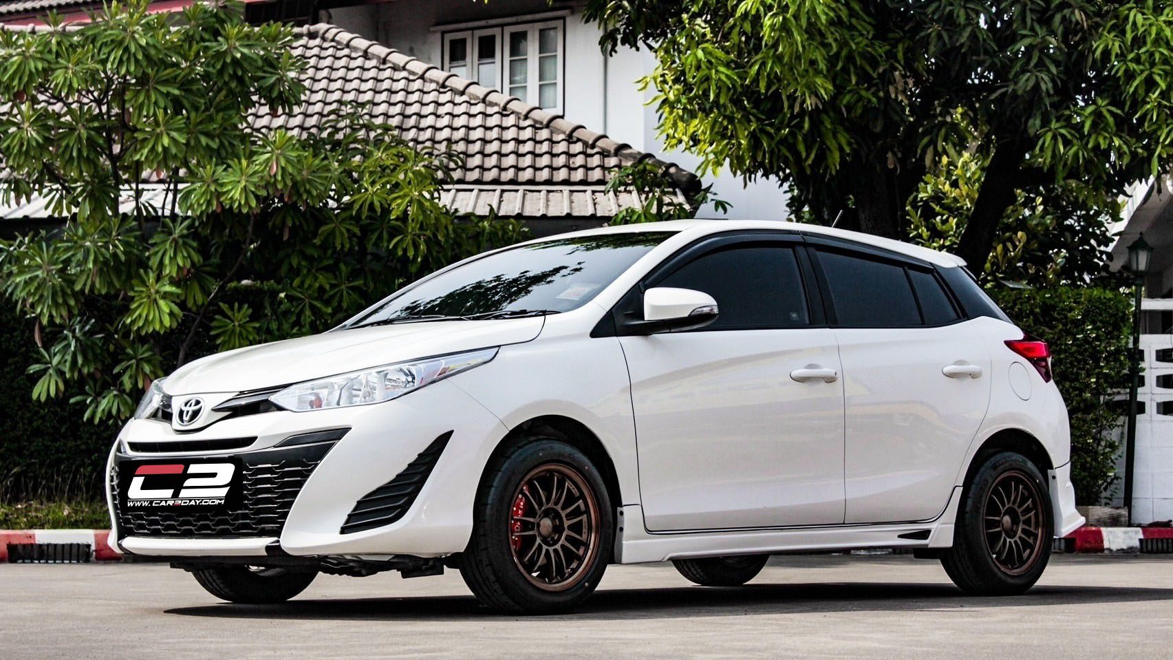 2018 TOYOTA YARIS ECO 1.2 E 5Dr