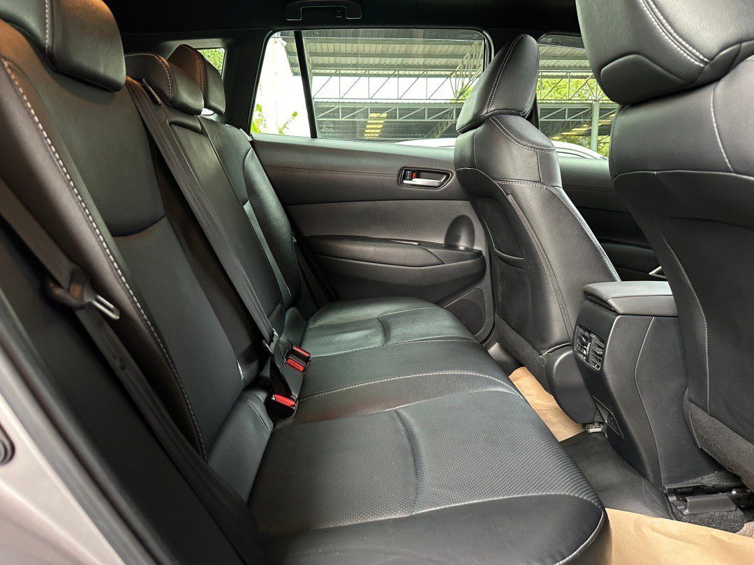 2020 Toyota Cross 1.8 Hybrid Premium Safety
