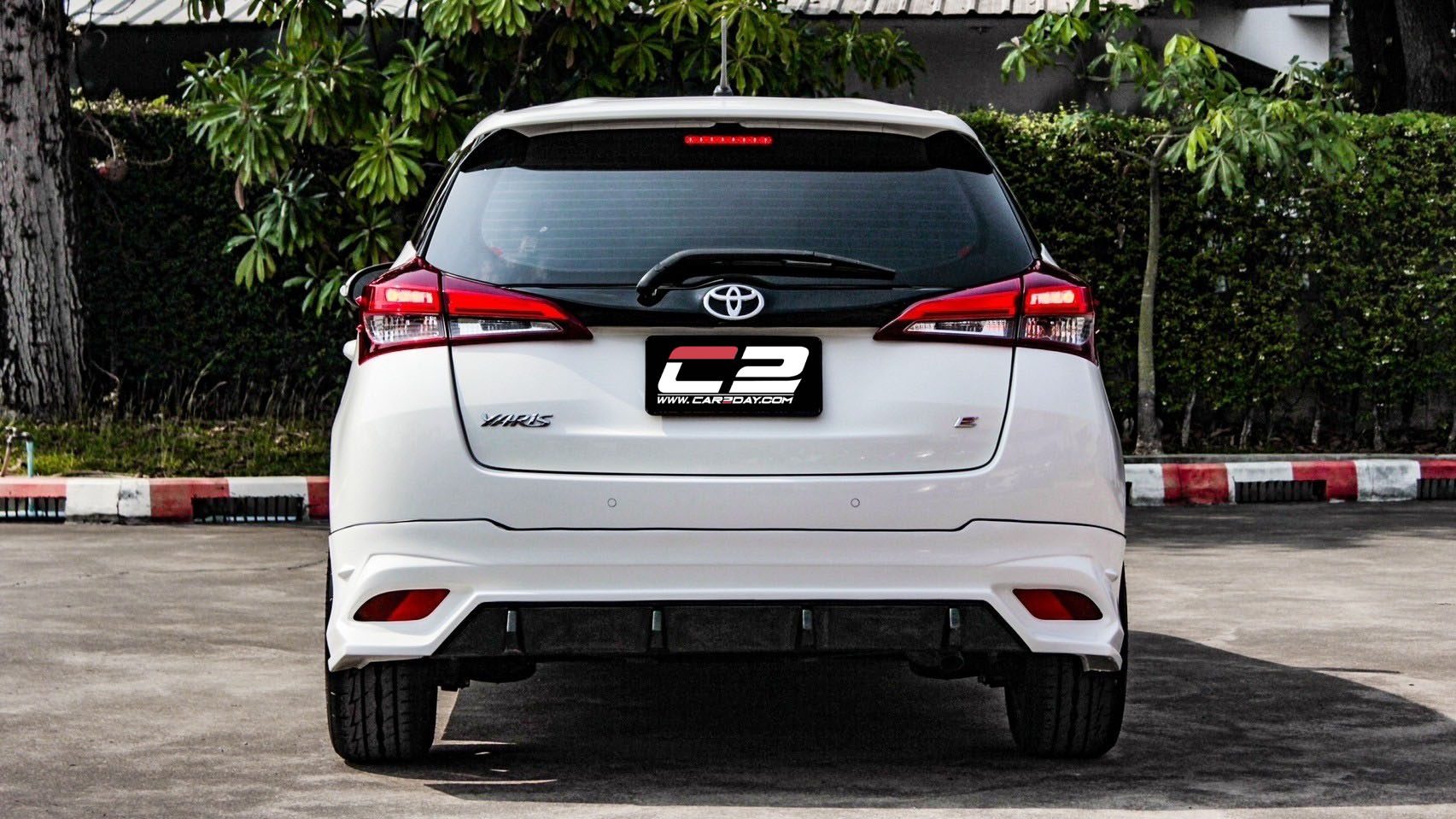 2018 TOYOTA YARIS ECO 1.2 E 5Dr