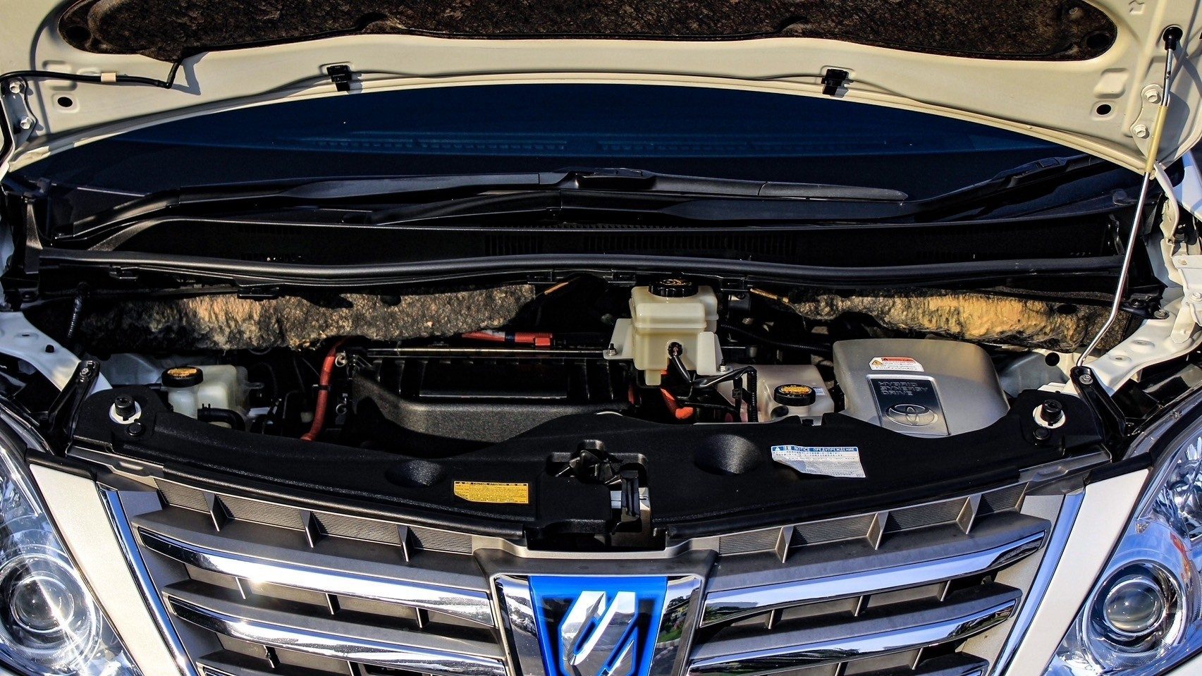 2013 TOYOTA ALPHARD 2.4 HYBRID