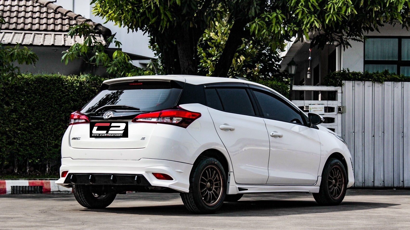 2018 TOYOTA YARIS ECO 1.2 E 5Dr
