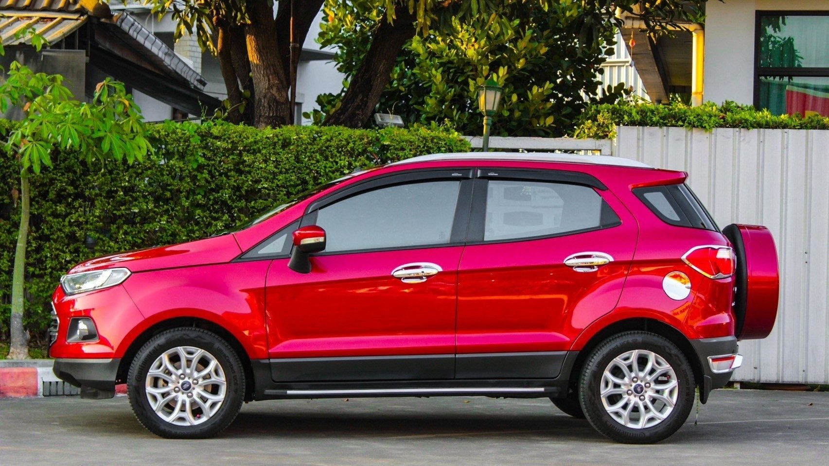 2016 FORD ECOSPORT 1.5 Titanium Sunroof