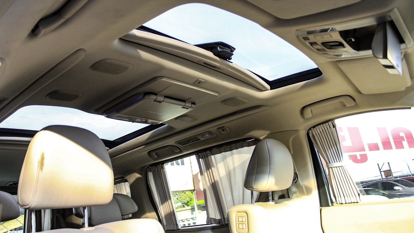2013 TOYOTA ALPHARD 2.4 HYBRID