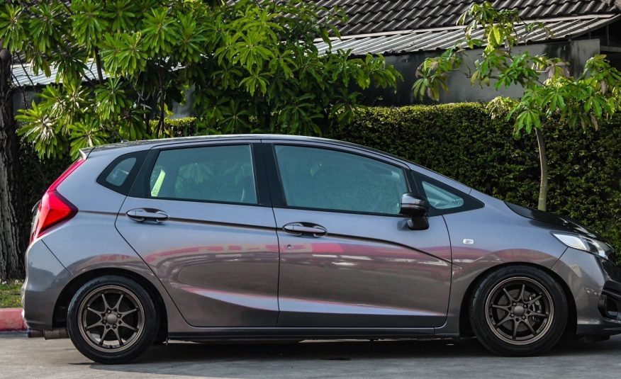 2020 HONDA JAZZ 1.5 i-VTEC S