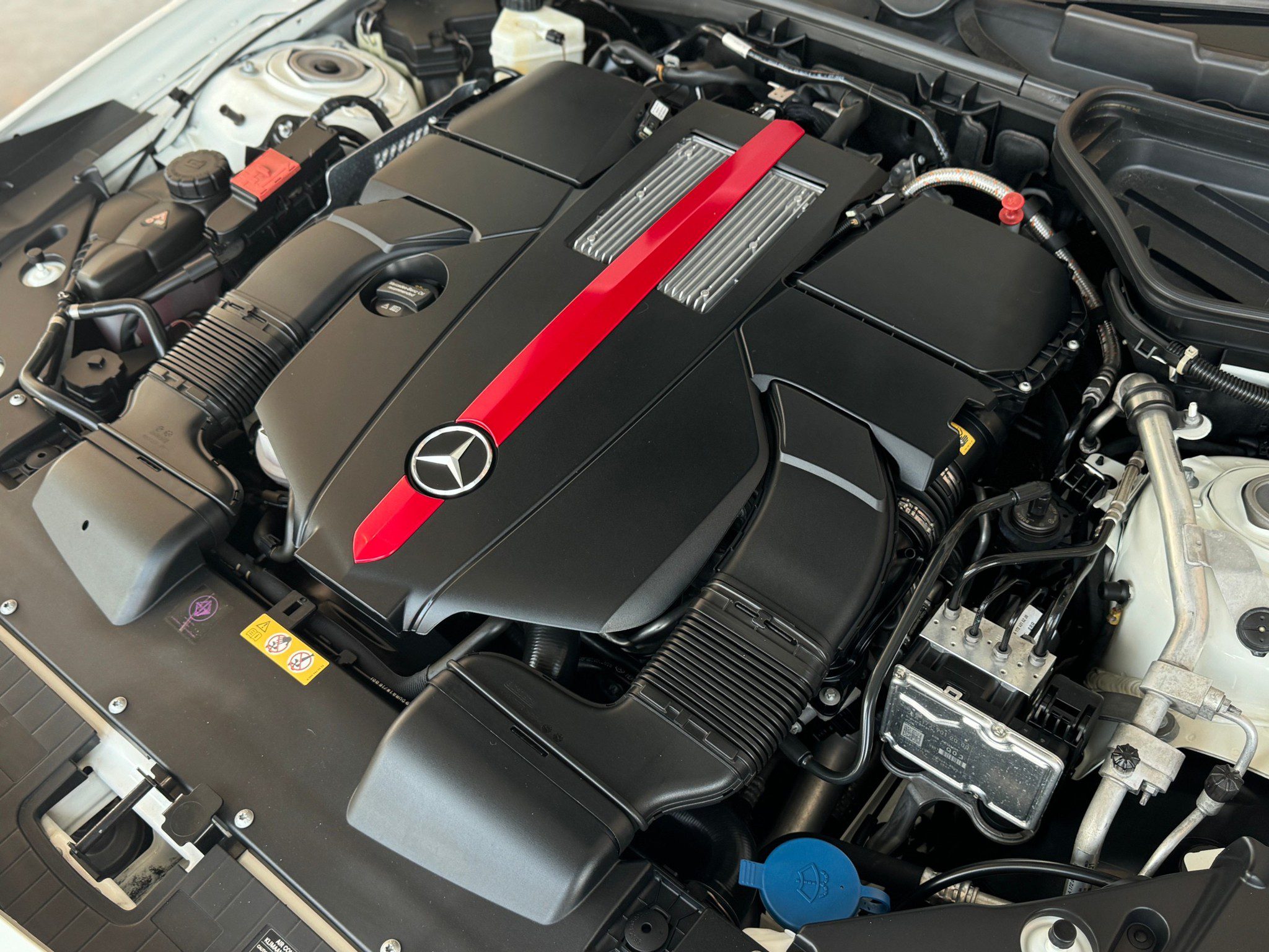 2017 Mercedes-AMG SLC43