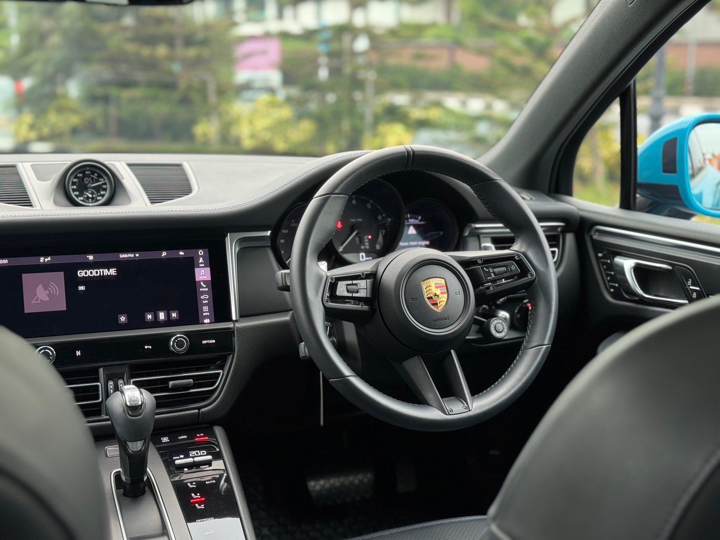 2022 Porsche Macan