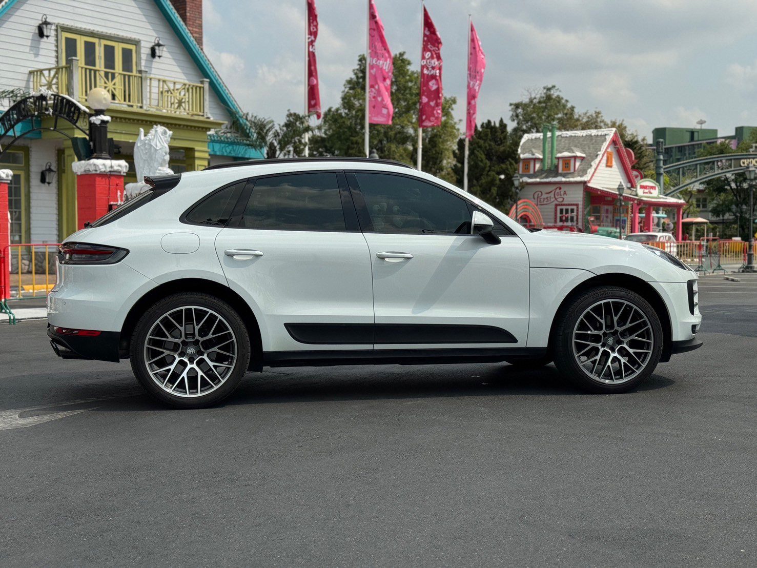 2021 Porsche Macan