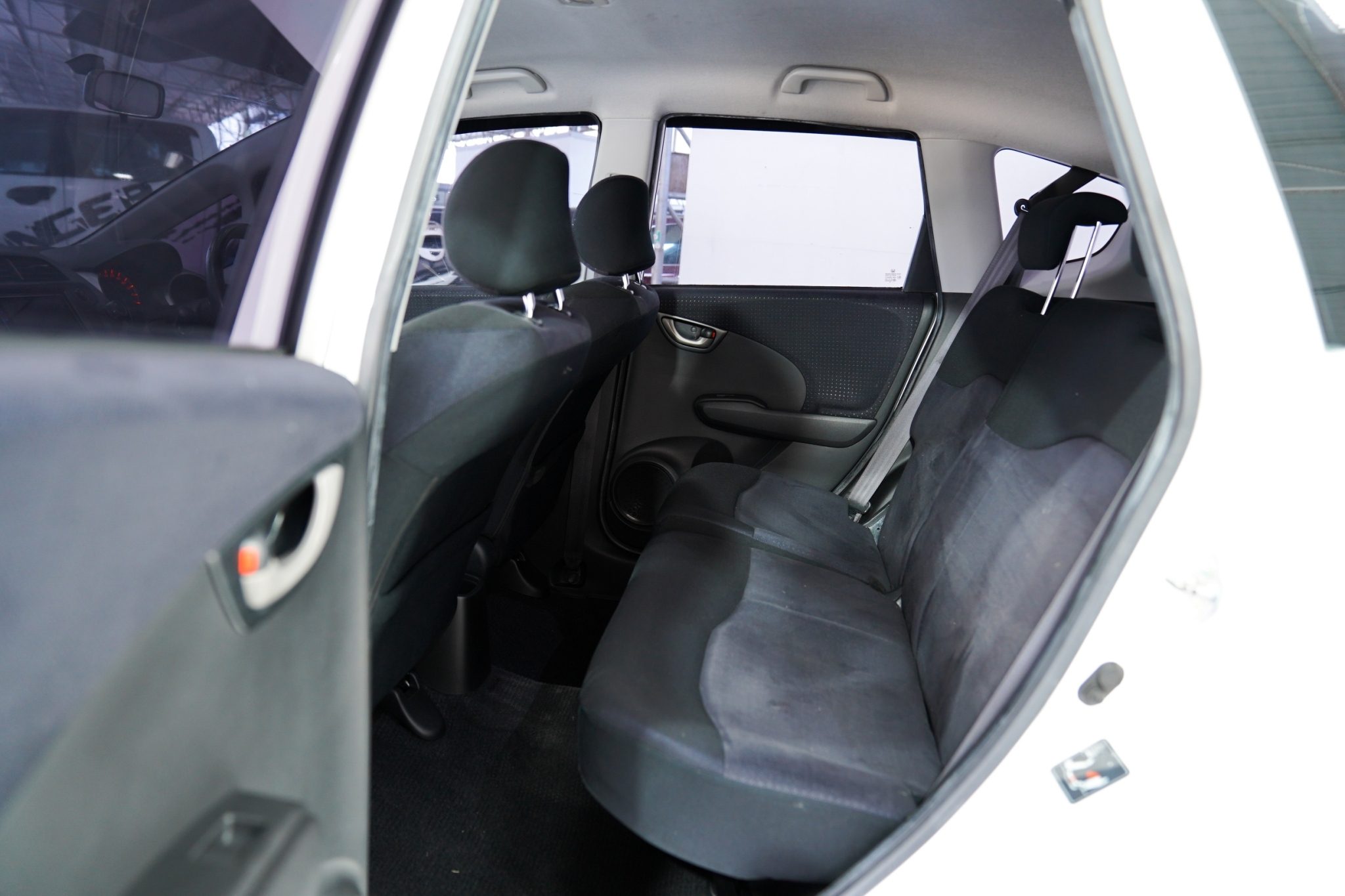 2010 HONDA JAZZ 1.5 V AT