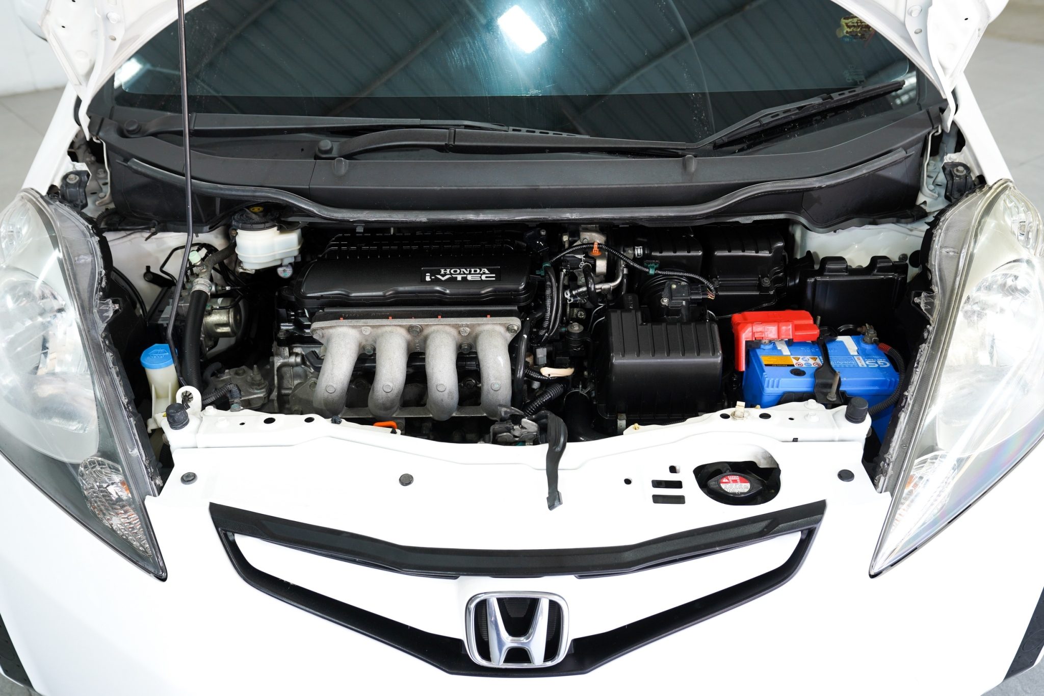 2010 HONDA JAZZ 1.5 V AT