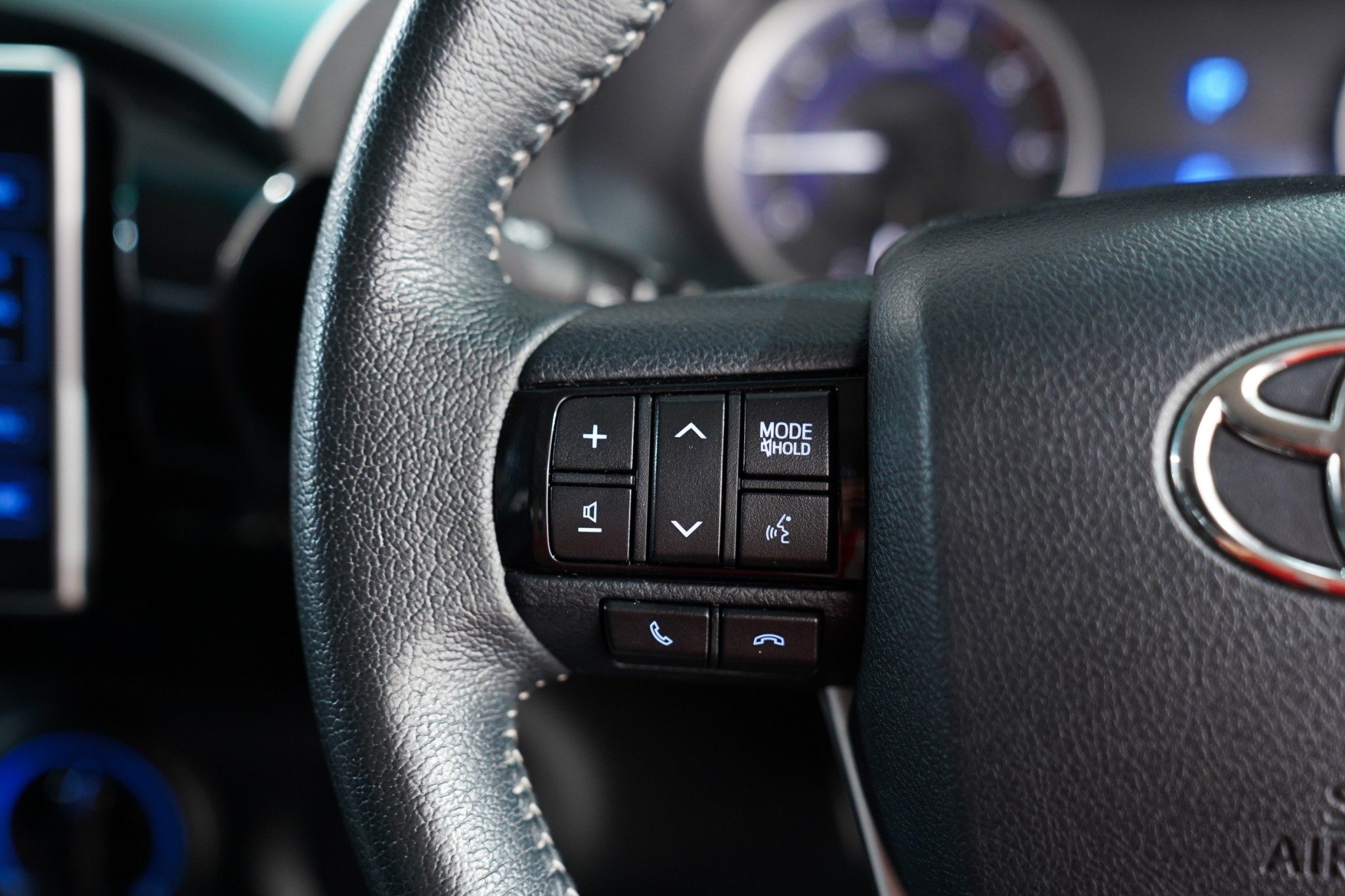 2019 TOYOTA HILUX REVO DOUBLE CAB 2.4 E PRERUNNER AT
