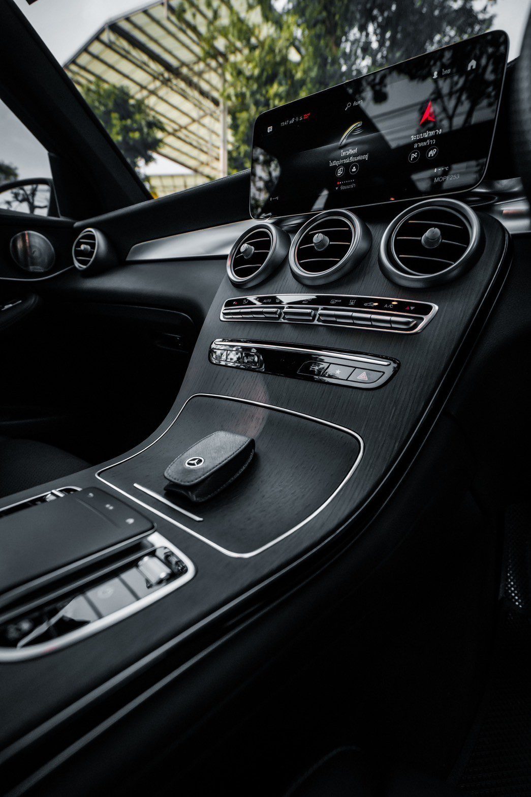 2021 Benz GLC300e AMG