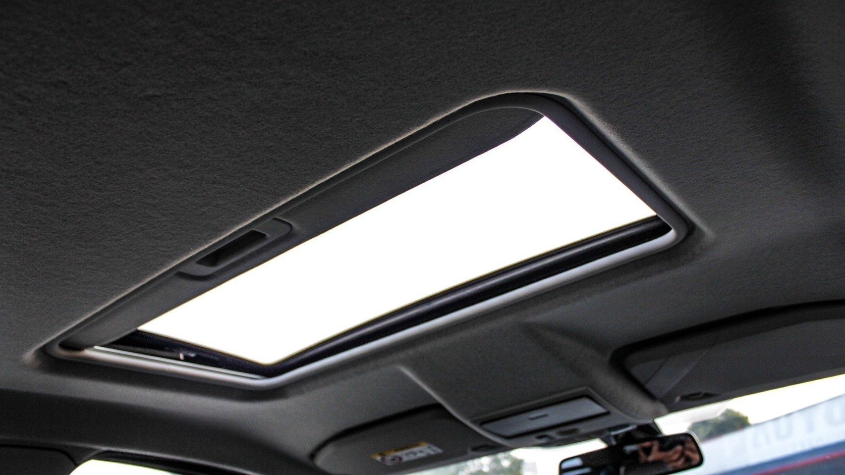 2016 FORD ECOSPORT 1.5 Titanium Sunroof