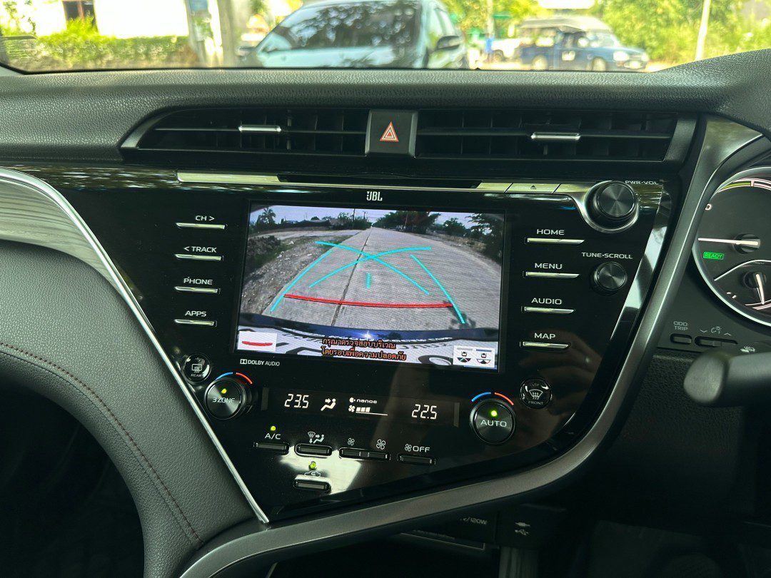 2020 Toyota Camry 2.5 HV Premium
