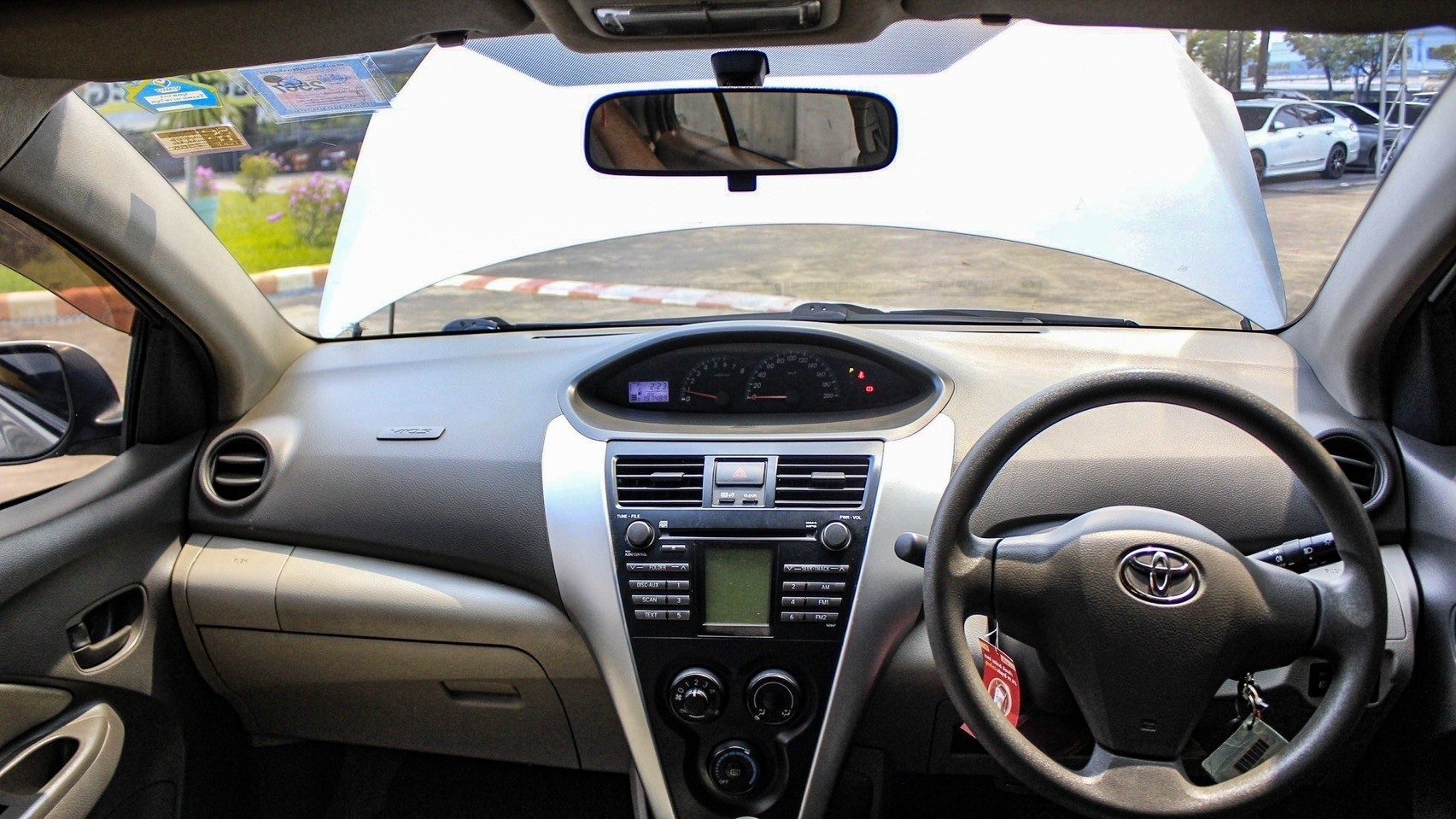 2011 TOYOTA VIOS 1.5 E