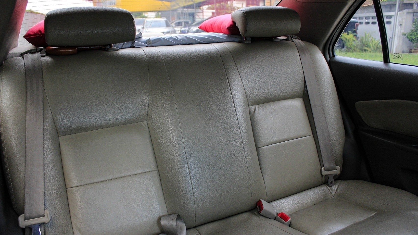 2011 TOYOTA VIOS 1.5 E