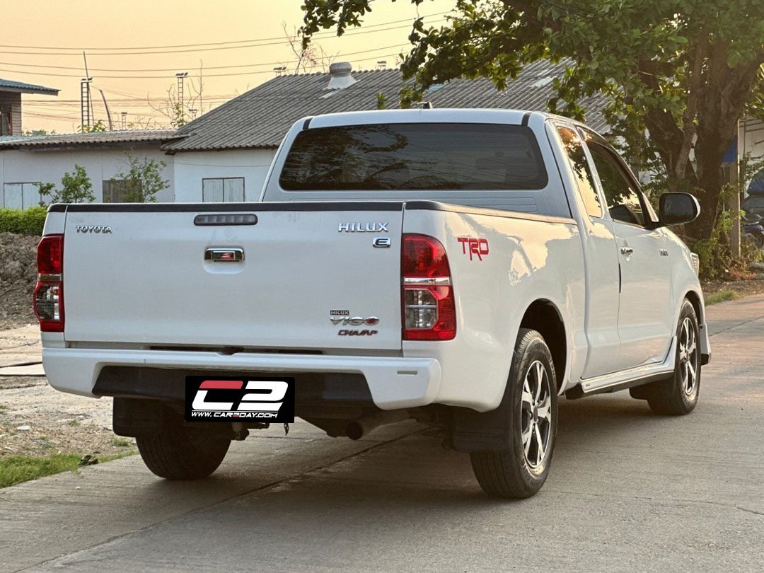 2013 TOYOTA Hilux Vigo RWD 2.5DCT