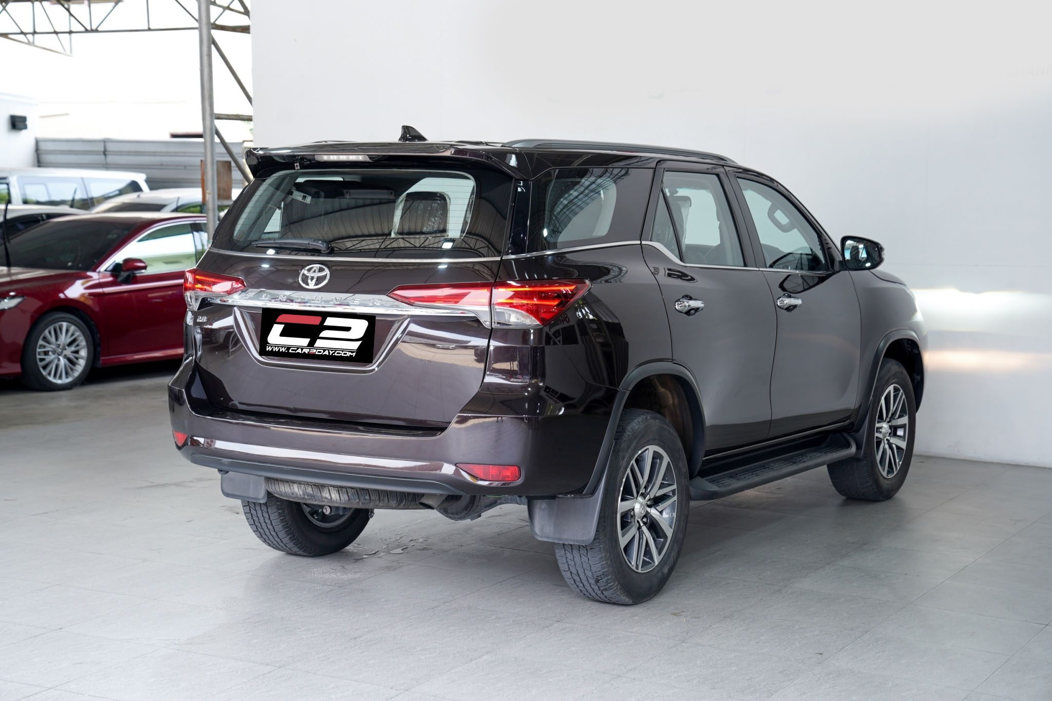 2015 TOYOTA FORTUNER 2.8 V AT