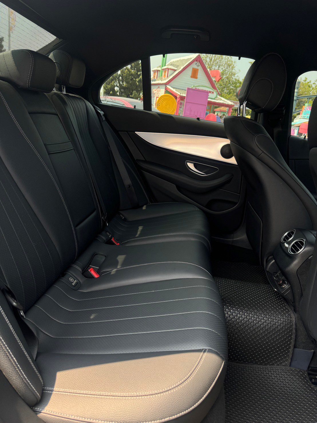 2021 Mercedes Benz E300e Avantgarde