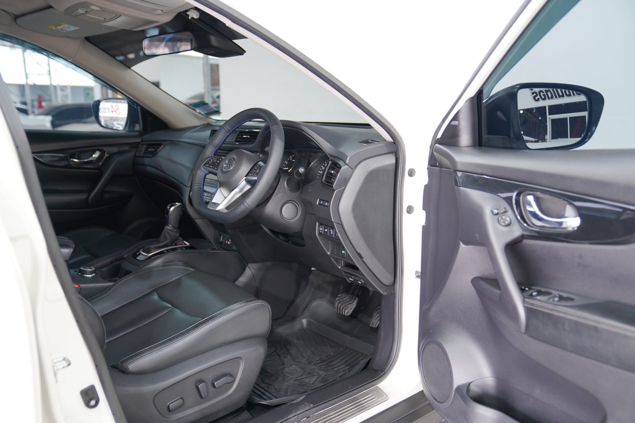 2019 NISSAN XTRAIL 2.0 V HYBRID AT/4WD