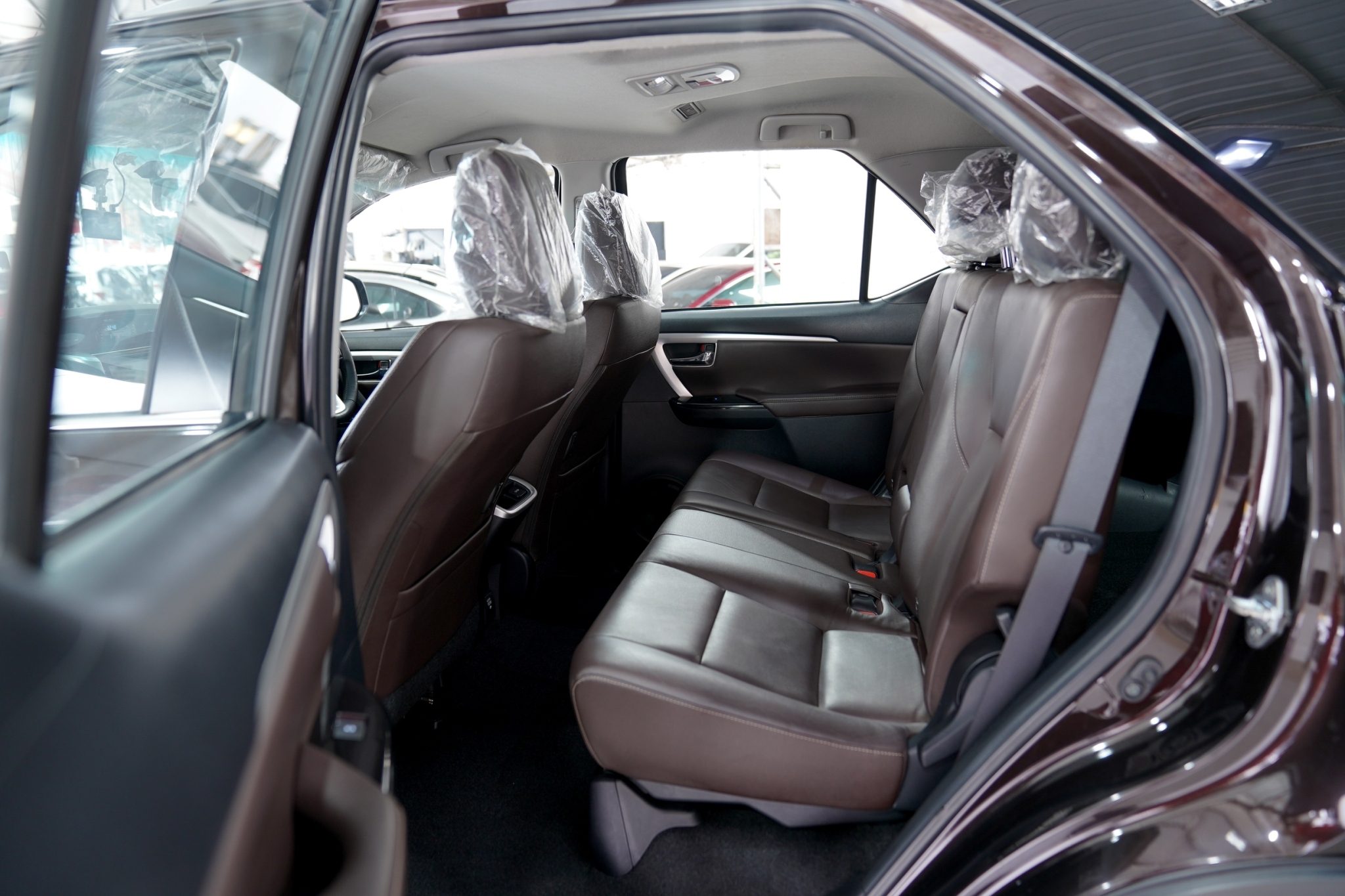 2015 TOYOTA FORTUNER 2.8 V AT