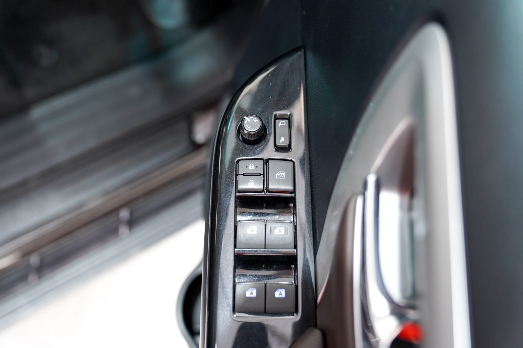 2015 TOYOTA FORTUNER 2.8 V AT