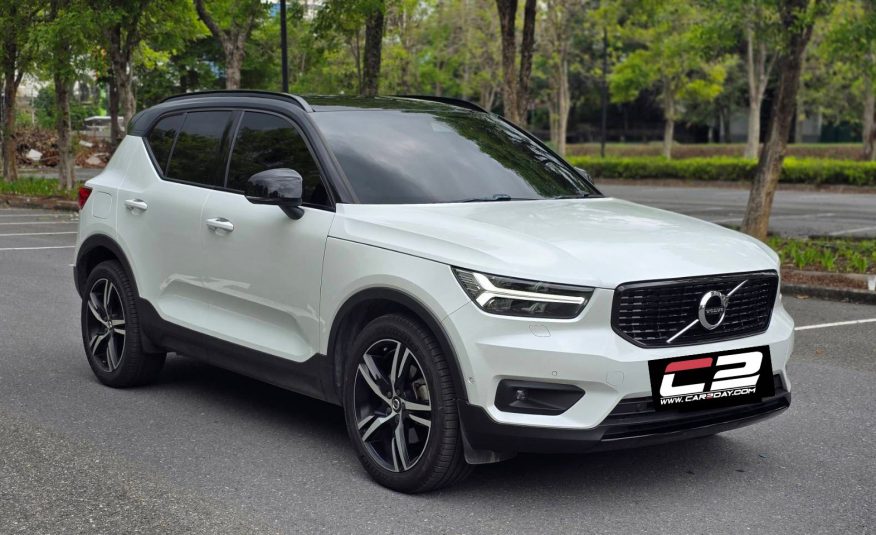 2019 Volvo XC40 T5 R-Design AWD