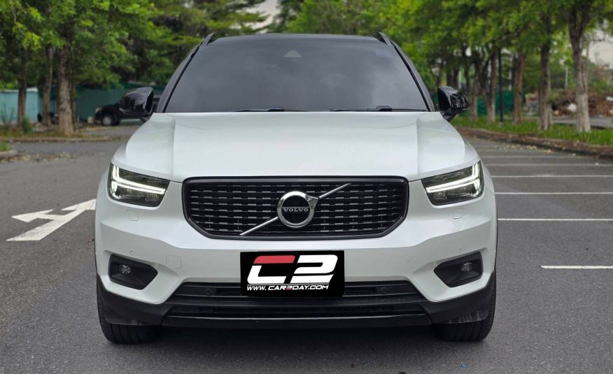 2019 Volvo XC40 T5 R-Design AWD