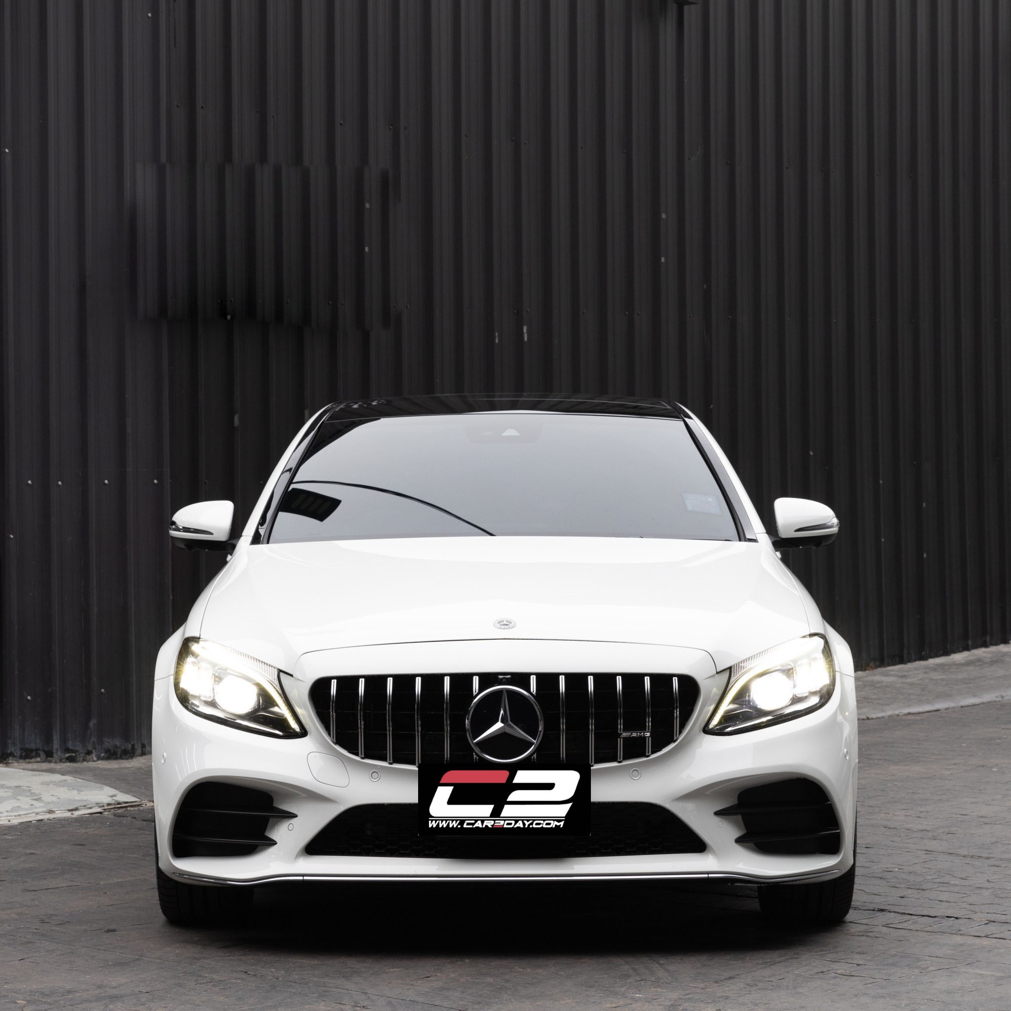 2019 Mercedes Benz C300 e AMG Dynamic