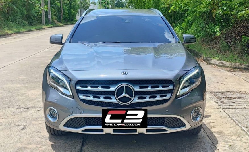 2017 Mercedes-Benz GLA200