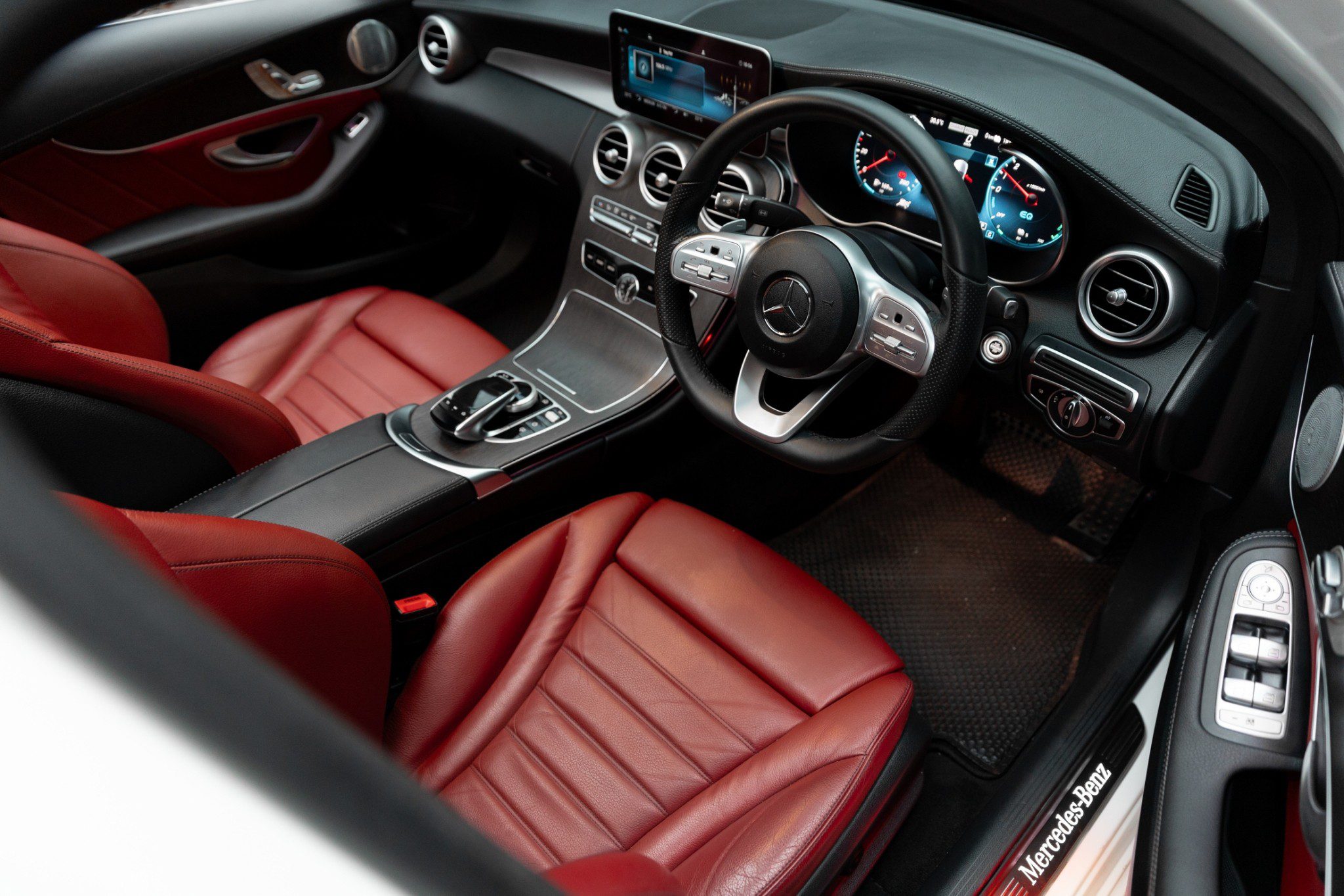 2019 Mercedes Benz C300 e AMG Dynamic