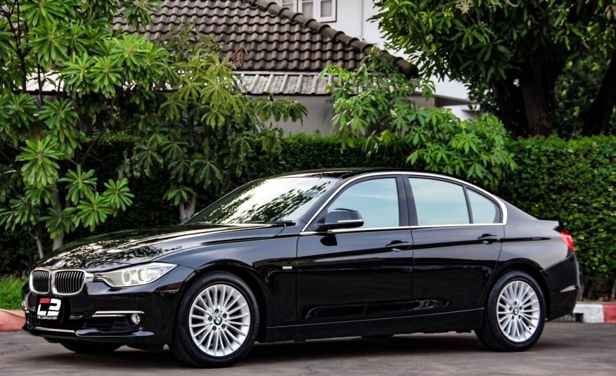 2016 BMW SERIES 3 320i LUXURY