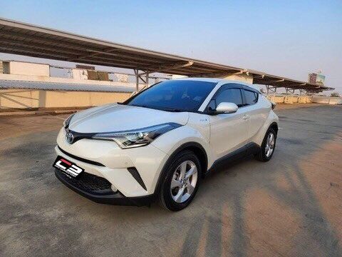 2018 TOYOTA CHR 1.8 HV Mid +ไฟฟ้า