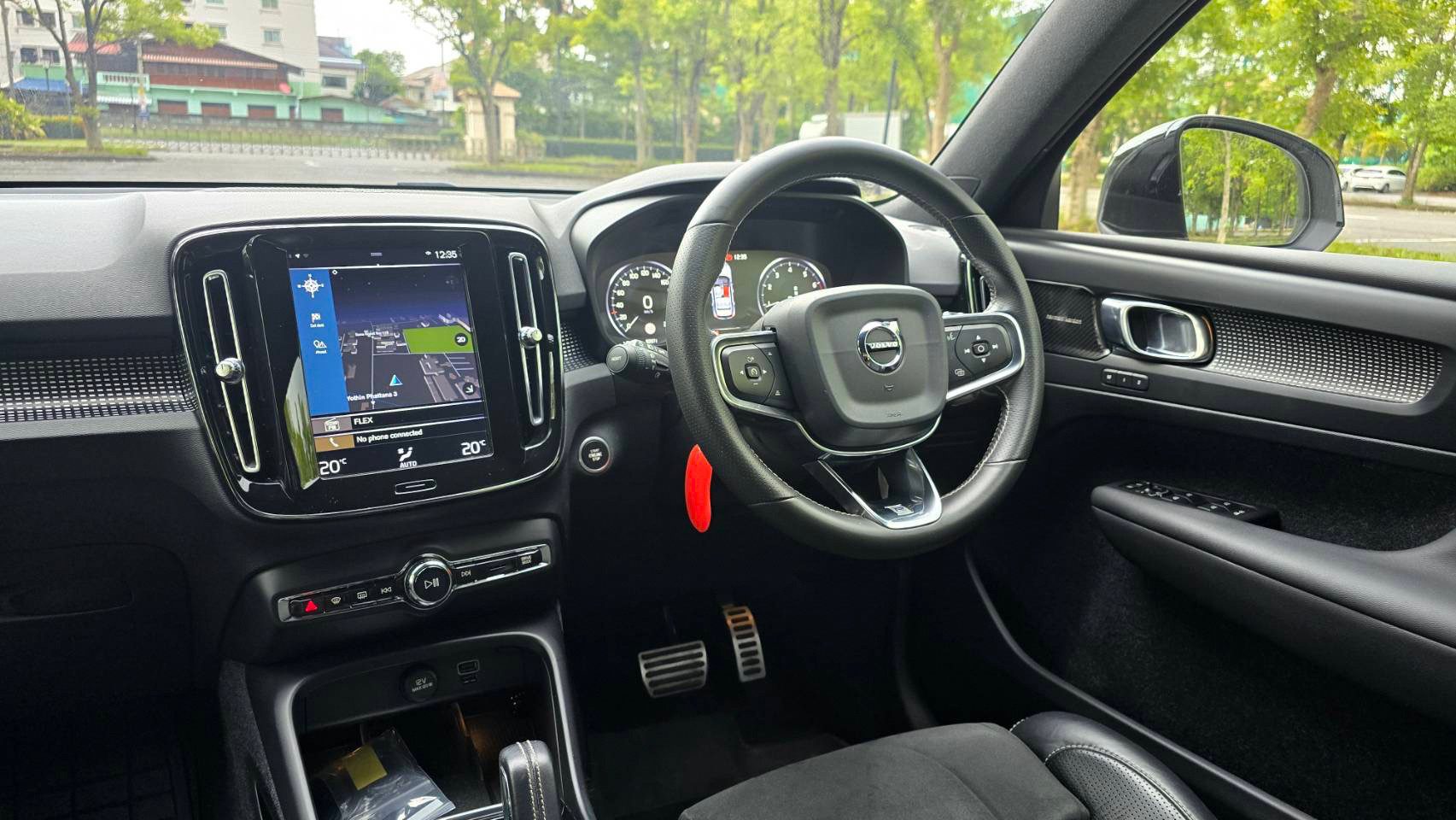 2019 Volvo XC40 T5 R-Design AWD