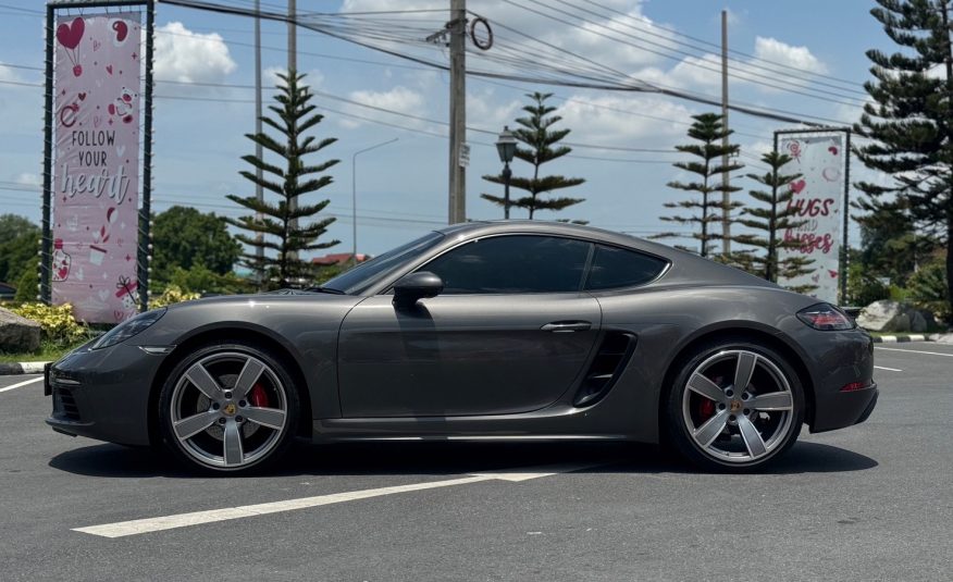 2017 Porsche 718 Cayman