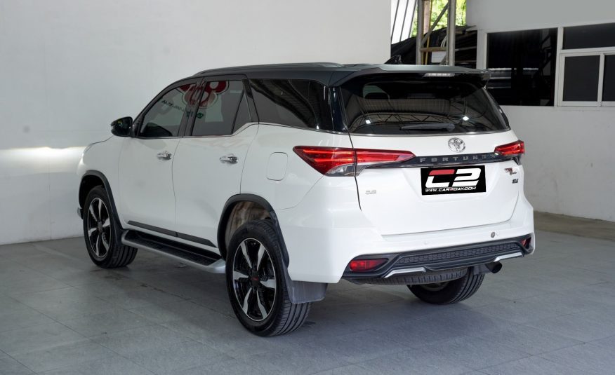 2019 TOYOTA FORTUNER 2.8 SIGMA 4 TRD SPORTIVO AT/4WD