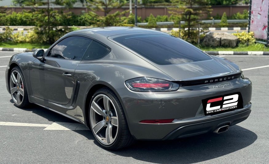 2017 Porsche 718 Cayman