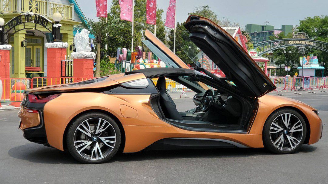 2018 BMW i8 Roadster