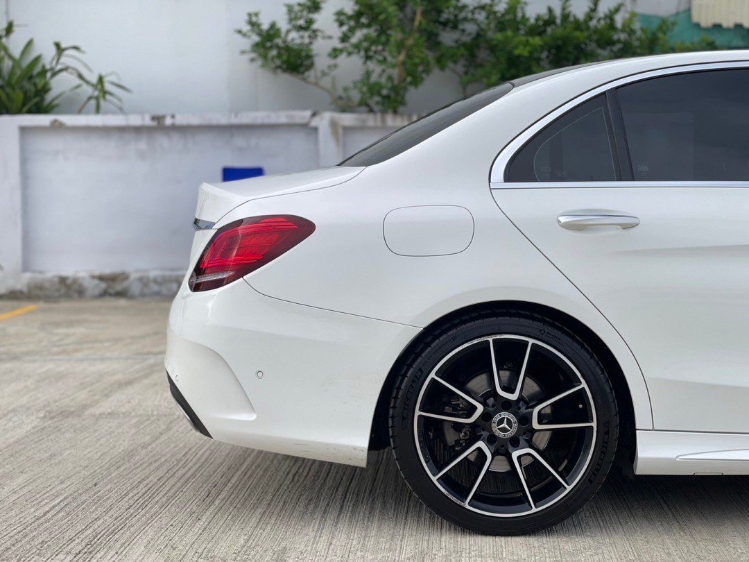 2019 Mercedes-Benz C220d AMG Dynamic Facelift